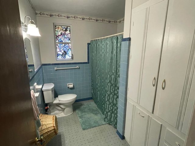 1734 W King Street, Quincy, FL 32351