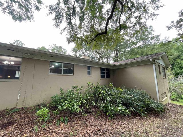 1734 W King Street, Quincy, FL 32351