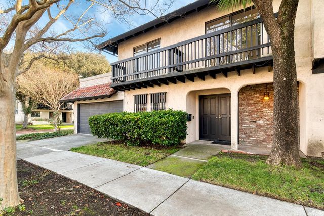 5 Grande Paseo, San Rafael, CA 94903