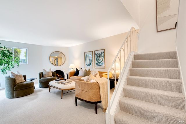 5 Grande Paseo, San Rafael, CA 94903