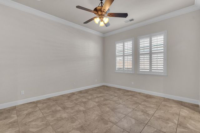 3560 Bloomfield Ln, Clovis, CA 93619