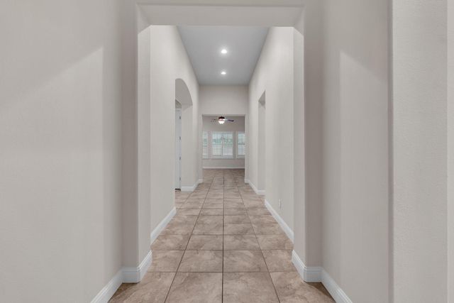 3560 Bloomfield Ln, Clovis, CA 93619