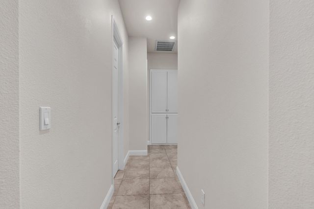 3560 Bloomfield Ln, Clovis, CA 93619