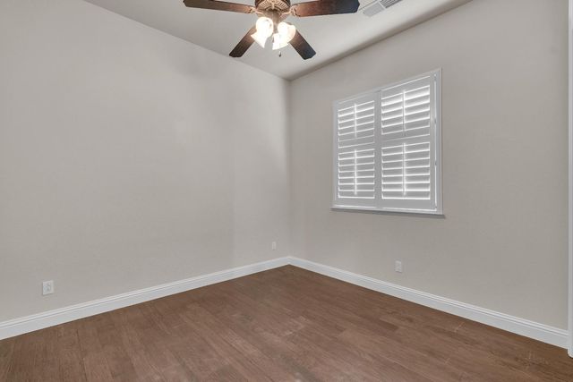 3560 Bloomfield Ln, Clovis, CA 93619