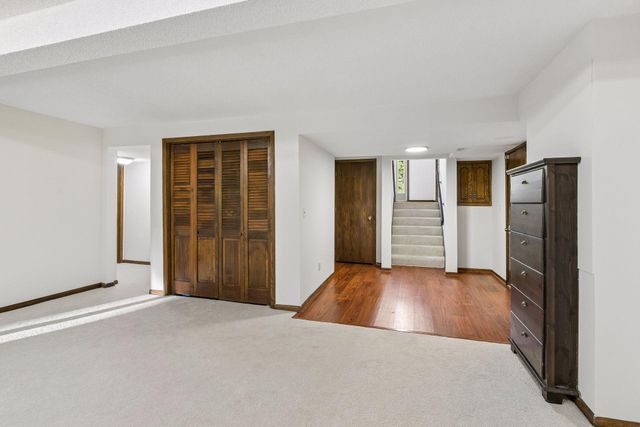 761 Torchwood Court, New Brighton, MN 55112