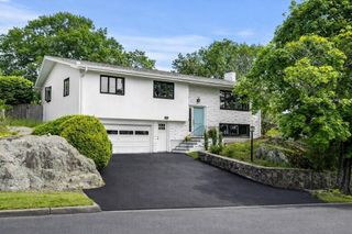 20 Parsons Dr., Swampscott, MA 01907