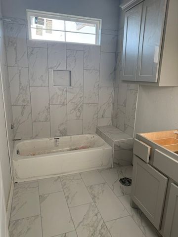 907 Fork Court, College Station, TX 77845