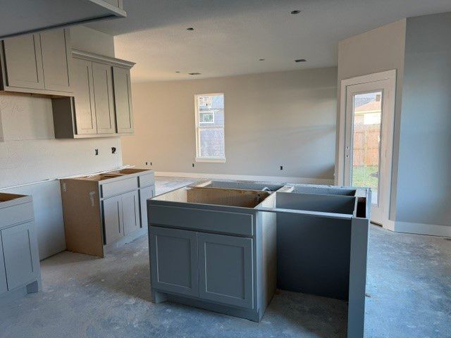 907 Fork Court, College Station, TX 77845