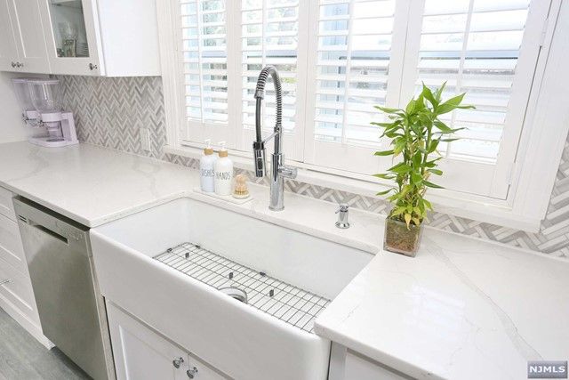 1714 Clinton Place, Teaneck, NJ 07666