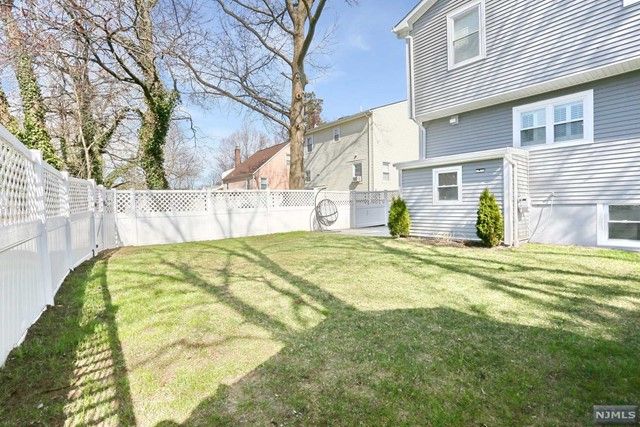 1714 Clinton Place, Teaneck, NJ 07666