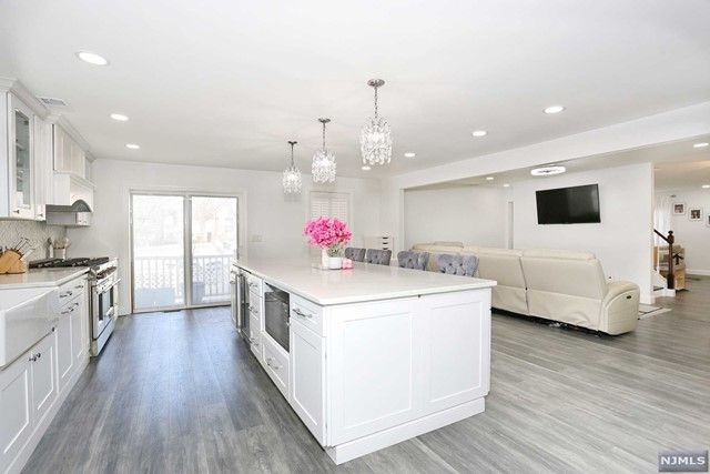 1714 Clinton Place, Teaneck, NJ 07666