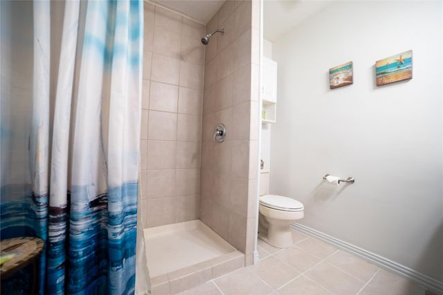 4014 Reeves Drive, Galveston, TX 77554