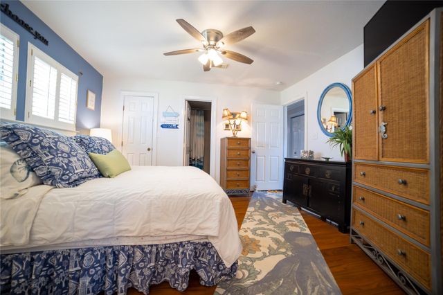 4014 Reeves Drive, Galveston, TX 77554