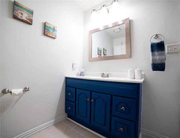 4014 Reeves Drive, Galveston, TX 77554