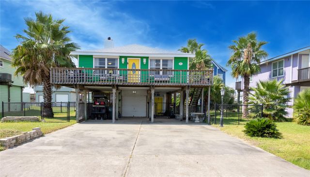 4014 Reeves Drive, Galveston, TX 77554