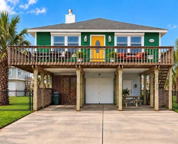 4014 Reeves Drive, Galveston, TX 77554