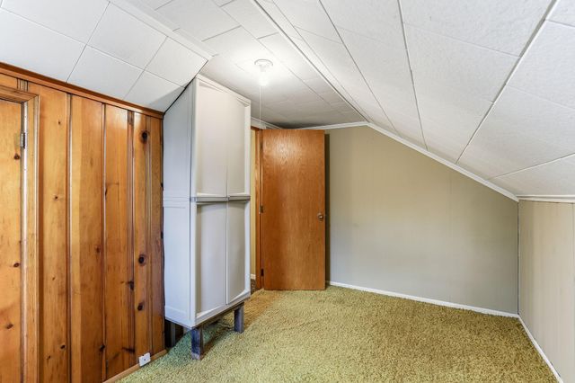 2654 Brand Avenue E, Maplewood, MN 55119
