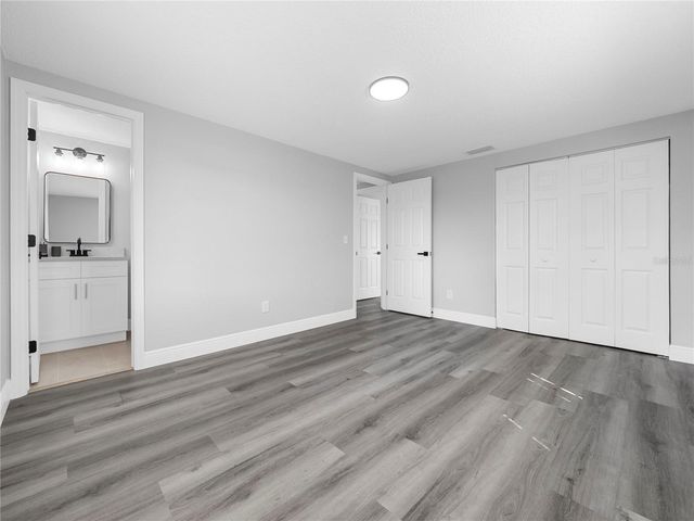 1426 W YUKON STREET, Tampa, FL 33604