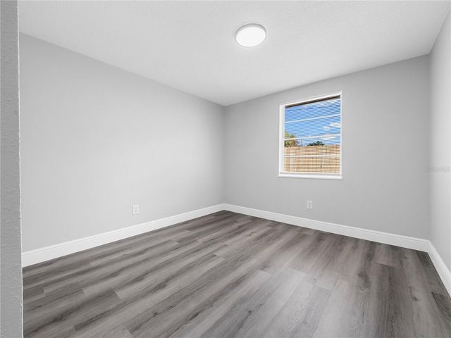 1426 W YUKON STREET, Tampa, FL 33604