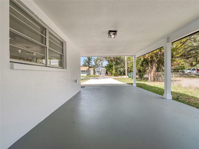 1426 W YUKON STREET, Tampa, FL 33604