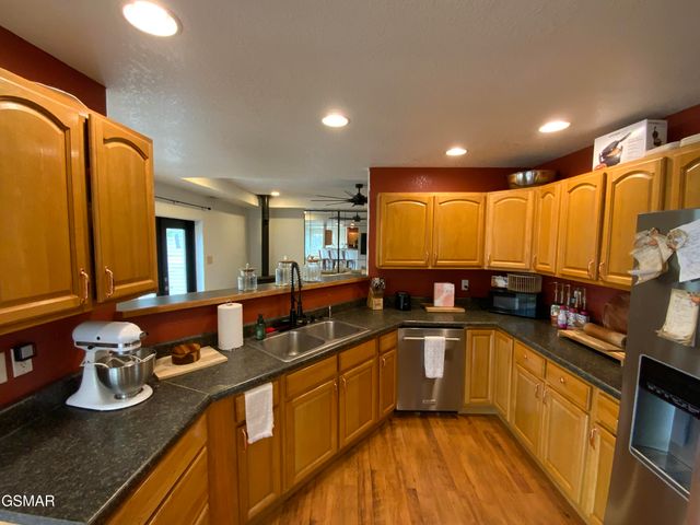 1621 Upper Ridge Court, Sevierville, TN 37862