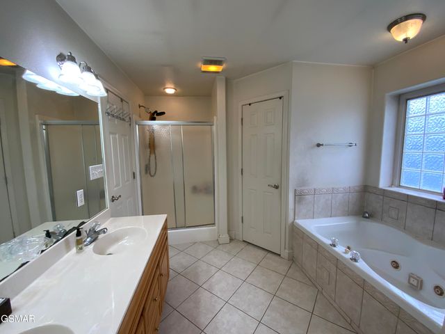 1621 Upper Ridge Court, Sevierville, TN 37862