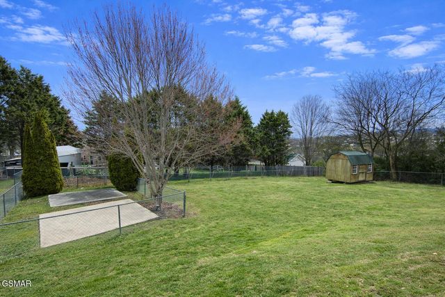 1621 Upper Ridge Court, Sevierville, TN 37862