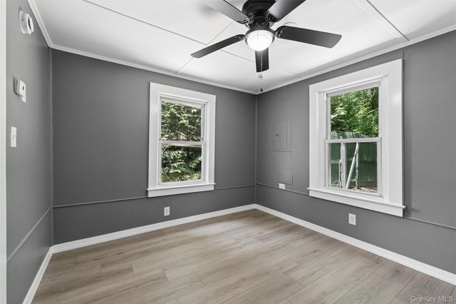 26 Flanders Boulevard, Flanders, NY 11901