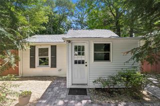 26 Flanders Boulevard, Flanders, NY 11901