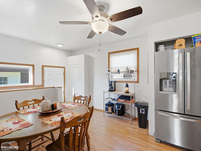 360 Hecht Drive, Madison Heights, MI 48071