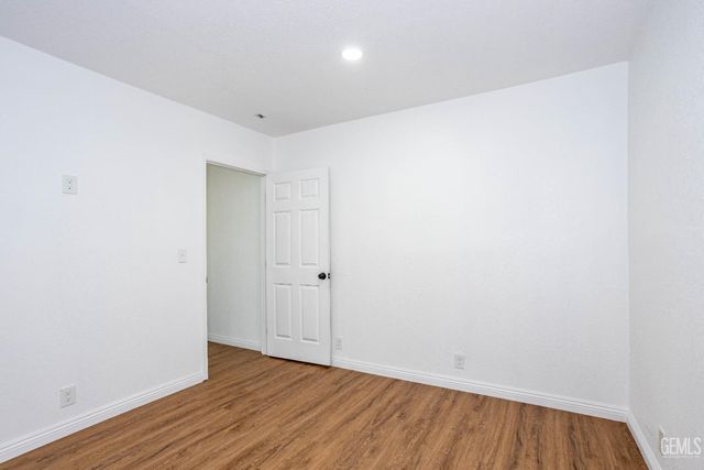 3325 Monterey Street, Bakersfield, CA 93306