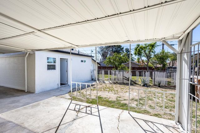 3325 Monterey Street, Bakersfield, CA 93306