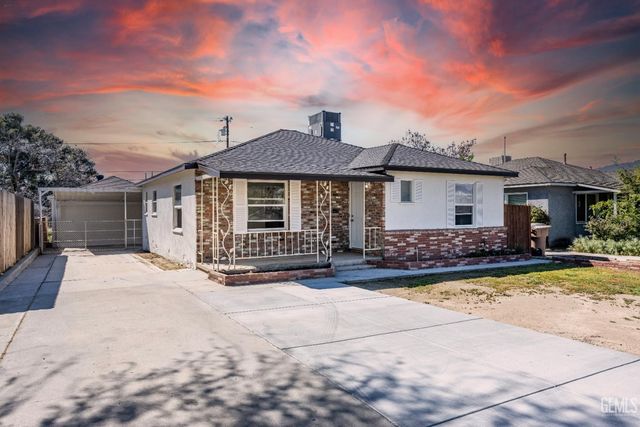 3325 Monterey Street, Bakersfield, CA 93306