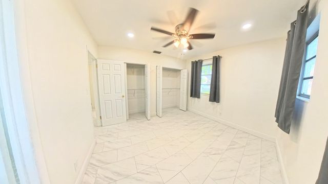 341 HENTHORNE Drive, Palm Springs, FL 33461
