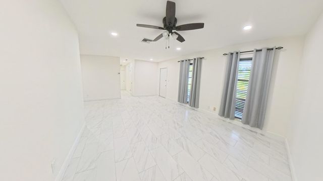 341 HENTHORNE Drive, Palm Springs, FL 33461