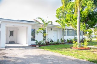 341 HENTHORNE Drive, Palm Springs, FL 33461