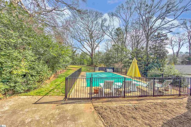 120 Lullwater Road, Greenville, SC 29607