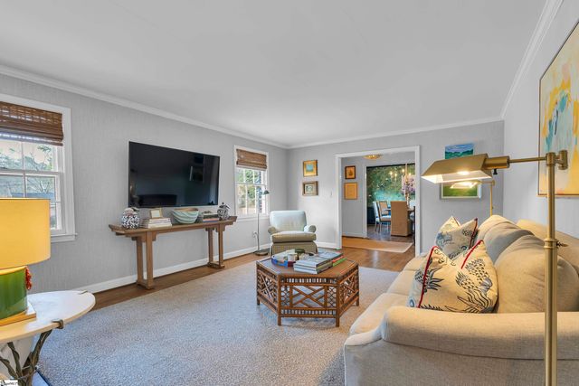 120 Lullwater Road, Greenville, SC 29607