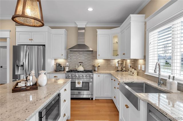 9681 Sand Cherry Court, Clarence, NY 14032