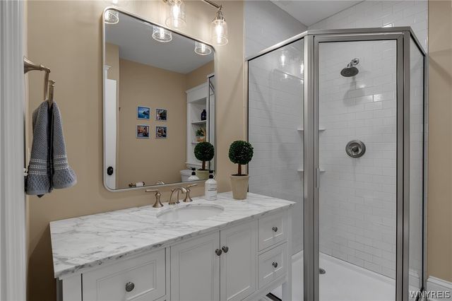 9681 Sand Cherry Court, Clarence, NY 14032