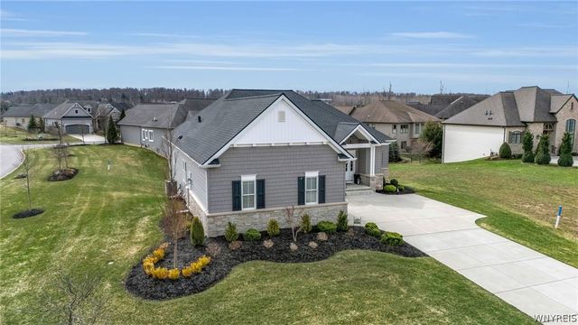 9681 Sand Cherry Court, Clarence, NY 14032