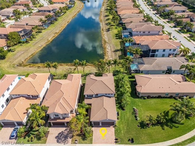 3296 Pacific DR, Naples, FL 34119