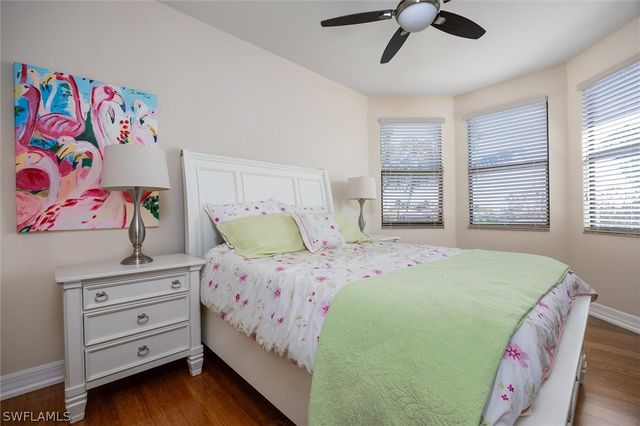 3296 Pacific DR, Naples, FL 34119