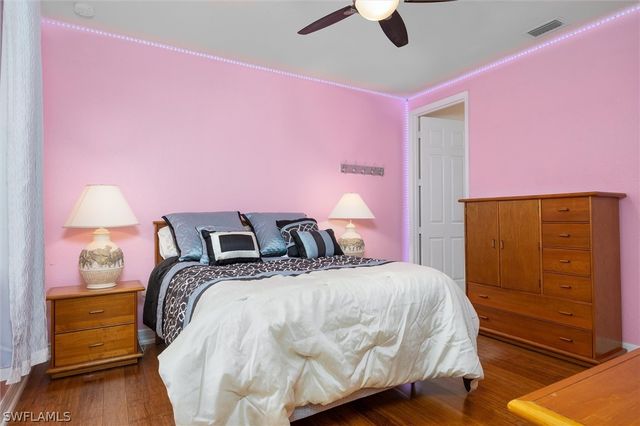 3296 Pacific DR, Naples, FL 34119