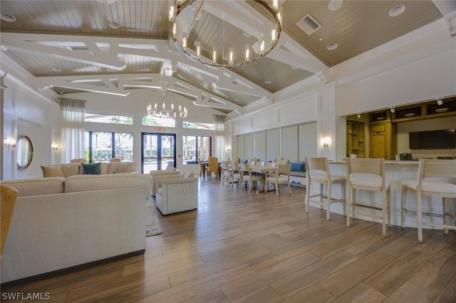 3296 Pacific DR, Naples, FL 34119