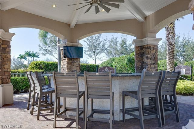 3296 Pacific DR, Naples, FL 34119