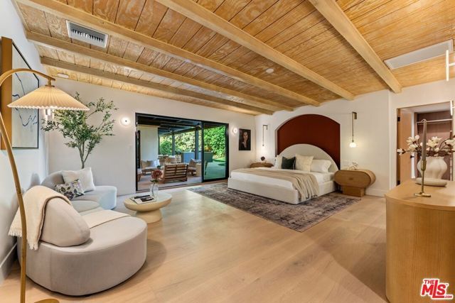 6022 Elba Place, Los Angeles, CA 91367