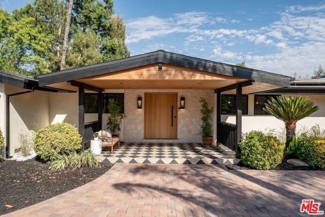 6022 Elba Place, Los Angeles, CA 91367