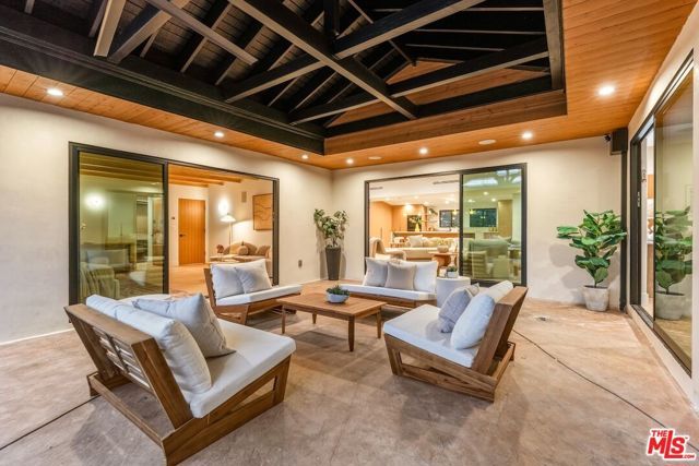 6022 Elba Place, Los Angeles, CA 91367