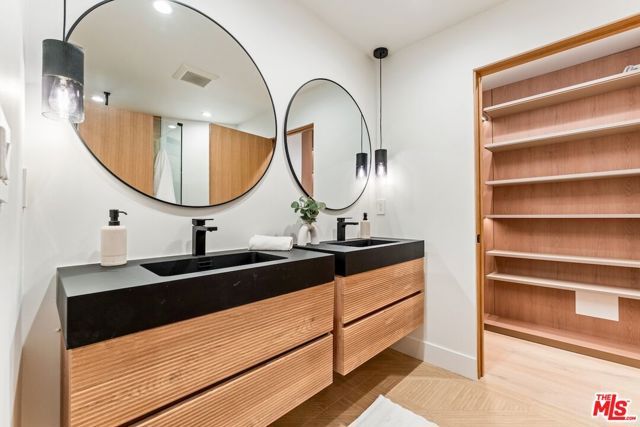6022 Elba Place, Los Angeles, CA 91367
